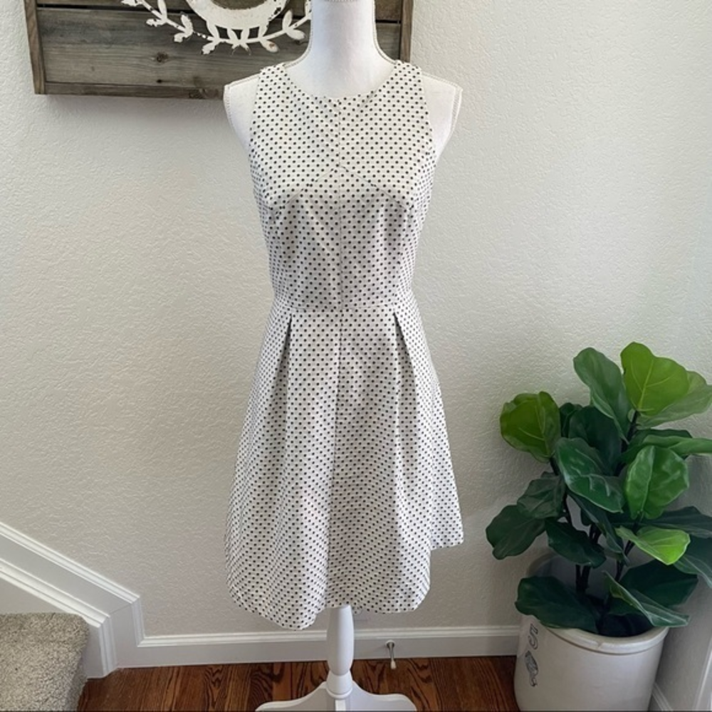 Ann Taylor white dress black dots fit flare career size 10